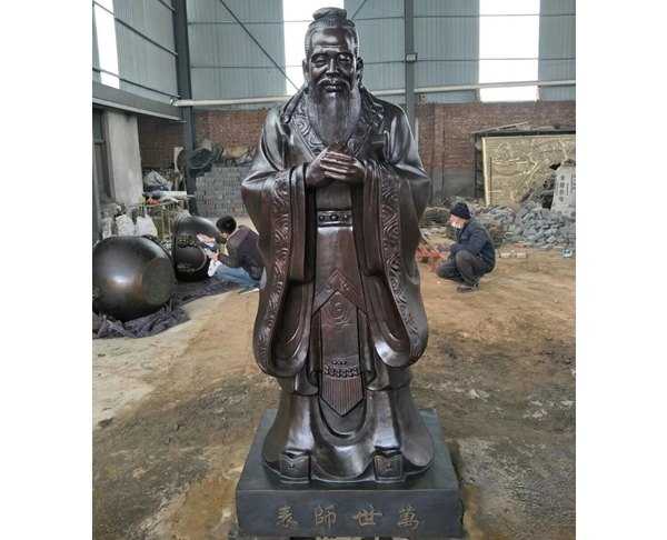 為什么學(xué)校要有校園不銹鋼雕塑呢？