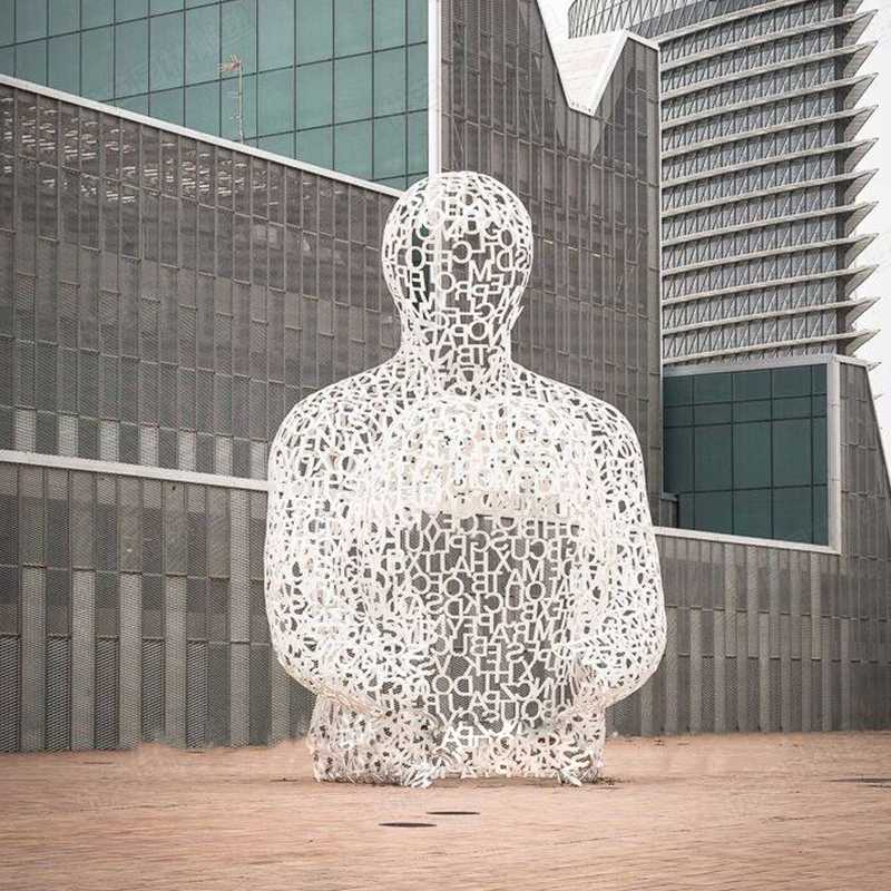 不銹鋼雕塑工廠(chǎng)，鏤空不銹鋼人物雕塑