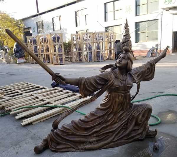 盛唐舞劍第一人——公孫大娘，銅人物雕塑